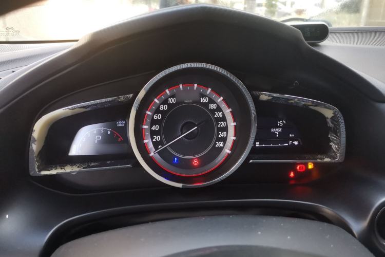 Used Mazda Mazda 3 Axela 2016 Sedan 1.5L Automatic Luxury Model
