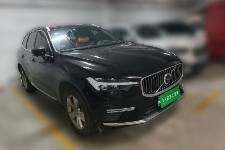 Used Volvo XC60 2022 B5 4x4 Zhiyi Luxury Edition
