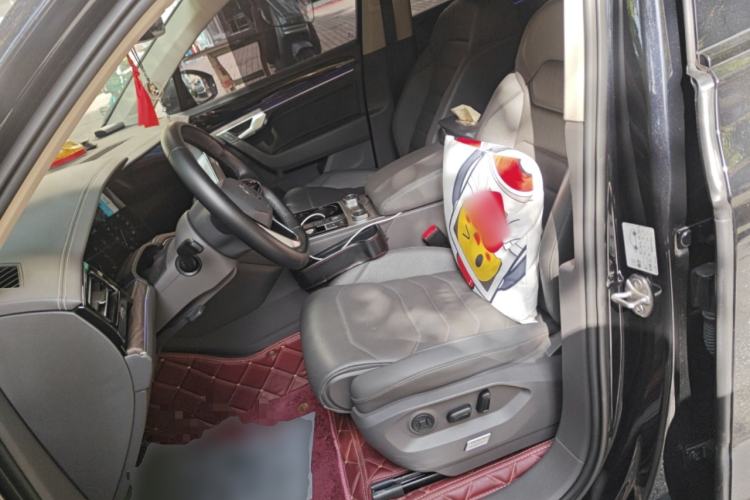 Used Volkswagen Touareg 2021 3.0 TSI Luxury Edition Black Diamond Sport Package Left Front Seat