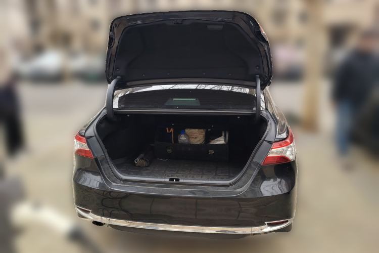 Used Toyota Camry 2023 Dual-Motor 2.5HG Luxury Edition
