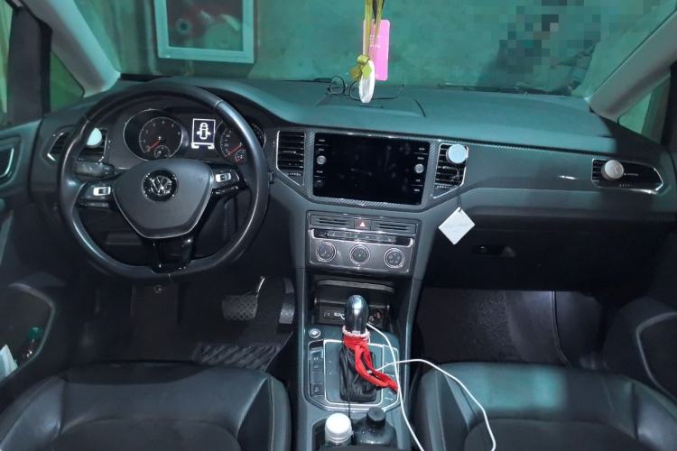 Used Volkswagen Golf Sportsvan 2018 230TSI Automatic Luxury Model
