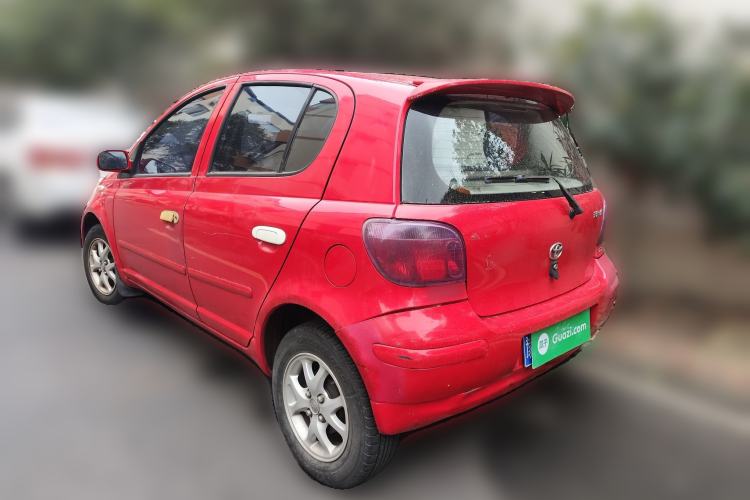 Used FAW Weizi 2004 1.3L Manual Deluxe Model
