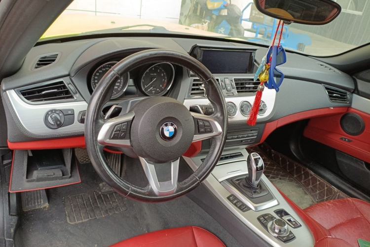 Used BMW Z4 2013 sDrive20i Leading Model
