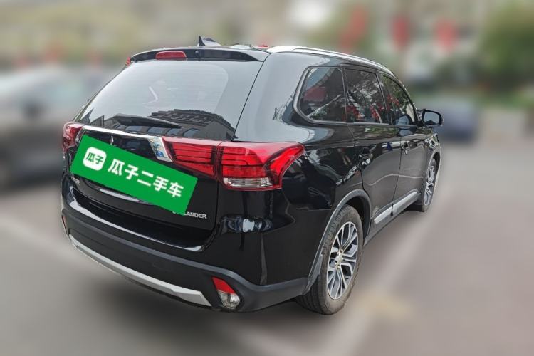 Used Mitsubishi Outlander 2018 2.0L Two-Wheel Drive Glory Edition 5 Seats