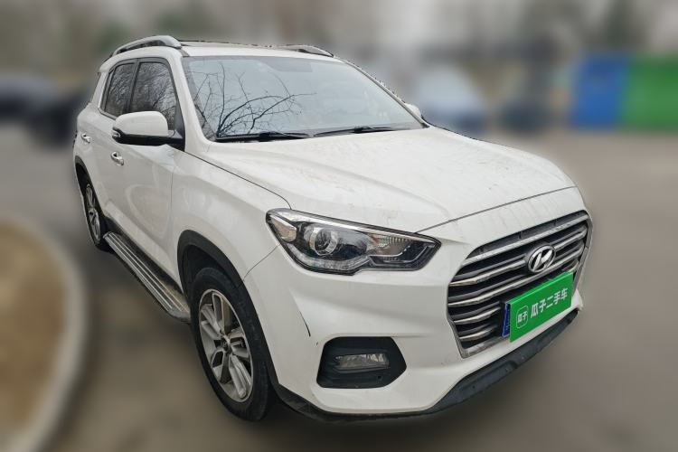 Used Hyundai ix35 2019 2.0L Automatic 2WD Zhiyong·Changlian Edition China V Standard Front Right 45 Deg