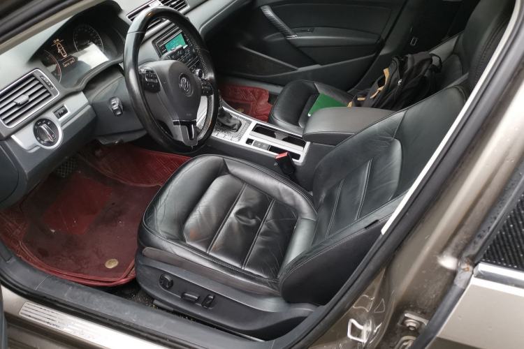 Used Volkswagen Passat 2015 1.8TSI DSG Prestige Edition Left Front Seat