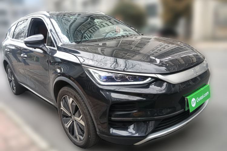 Used BYD Tang New Energy 2022 EV 730KM Luxury Model Front Right 45 Deg
