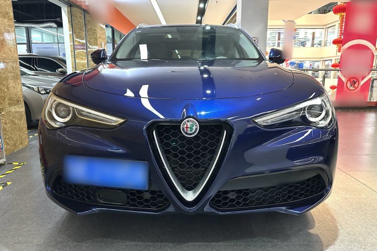 Used Alfa Romeo Stelvio 2017 2.0T 200HP Luxury Edition