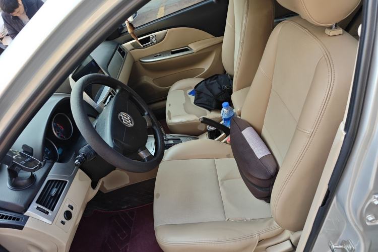 Used Buick Excelle 2013 1.5L Automatic Classic Model