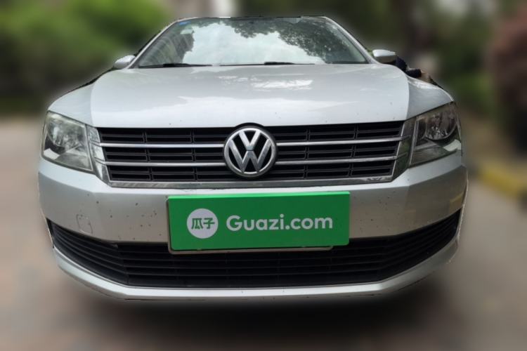 Used Volkswagen Lavida 2013 Revised Classic 1.6L Manual Fashion Edition Front