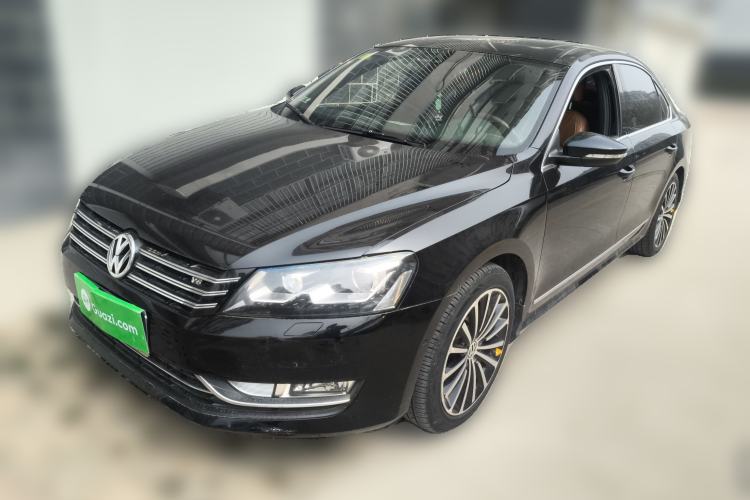 Used Volkswagen Passat 2011 3.0L V6 DSG Flagship Deluxe Edition