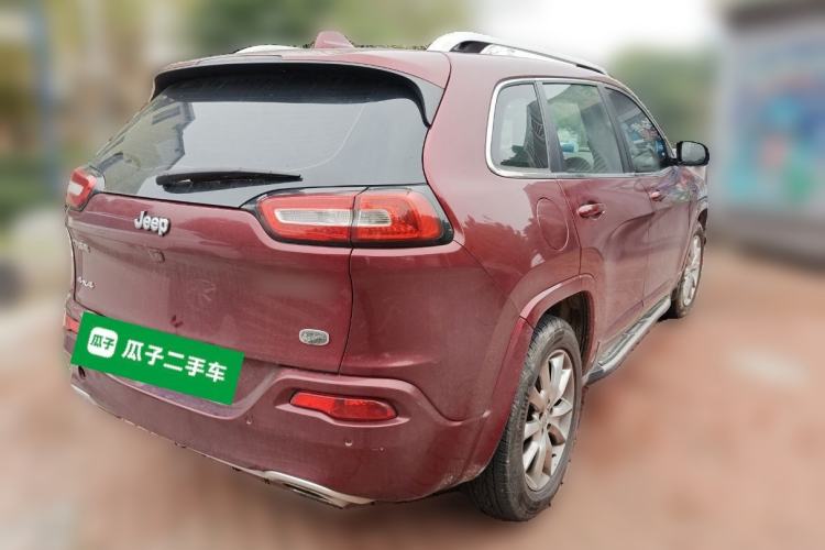 Used Jeep Cherokee 2017 2.4L Excellence Edition
