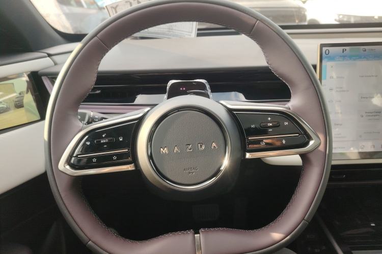 Used Mazda EZ-60 2025 Model Pure Electric 600 Pro
