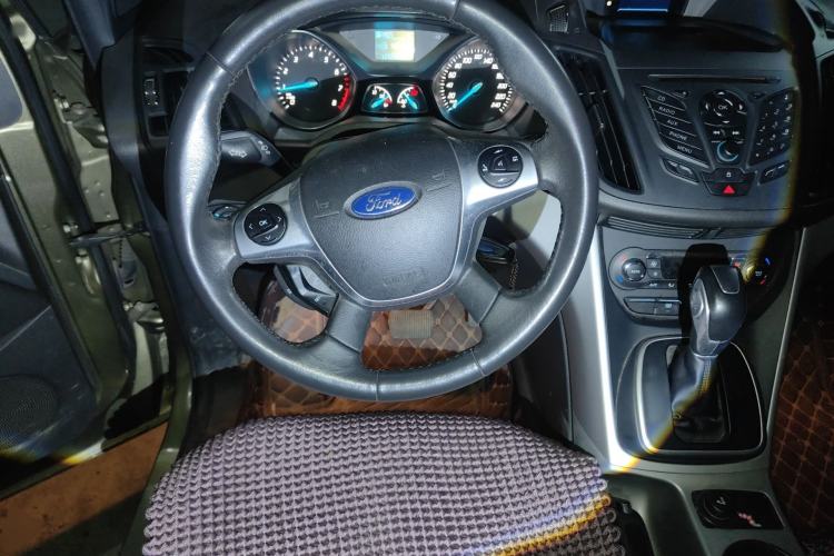 Used Ford Kuga 2015 1.5L GTDi Two-Wheel Drive Fashion Edition
