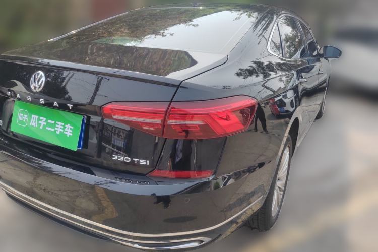 Used Volkswagen Passat 2020 330TSI Elite Edition China VI Rear Right 45 Deg
