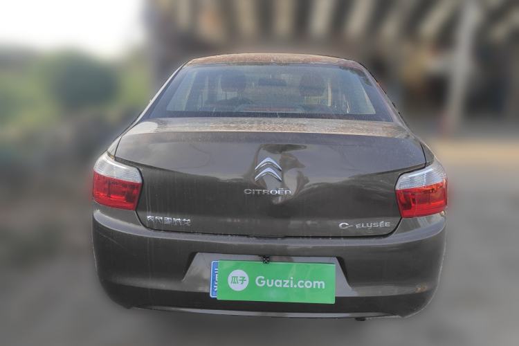 Used Citroen Elysee 2015 Zhishang Edition 1.6L Manual Fashion Model
