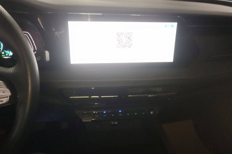 Used Oshan X7 PLUS 2022 1.5T Blue Whale Edition Automatic ZhiZun Model