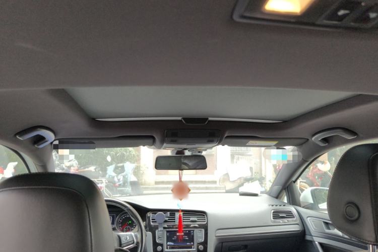 Used Volkswagen Golf 2017 280TSI Automatic R-Line Million-Vehicle Commemorative Edition