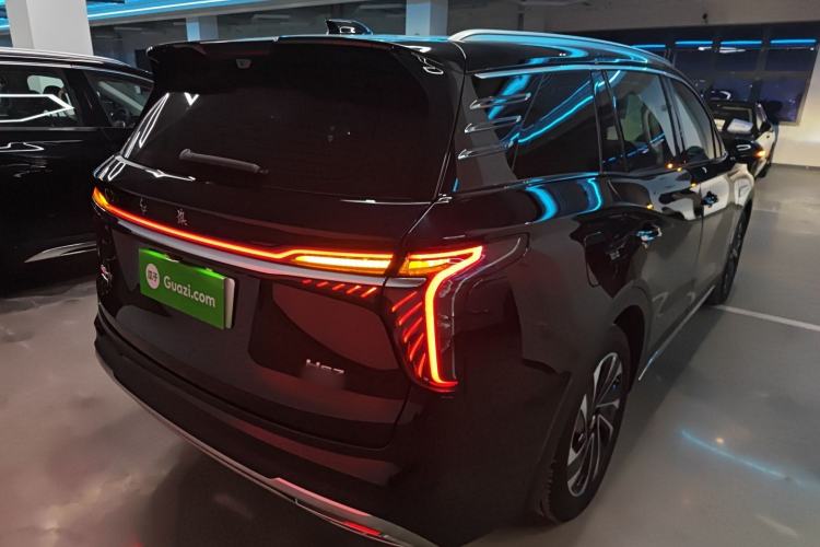 Used Hongqi HS7 PHEV 2024 2.0T PHEV Four-Wheel Drive Flagship Edition 7 Seats
