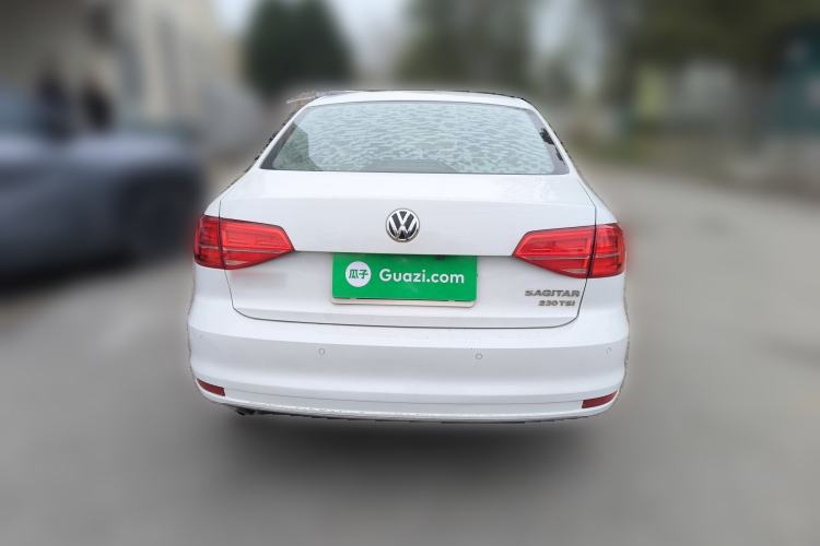 Used Volkswagen Sagitar 2017 230TSI Automatic Comfort Version