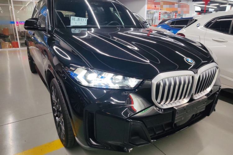 Used BMW X5 2023 xDrive 40Li M Sport Night Edition Package Exterior 1