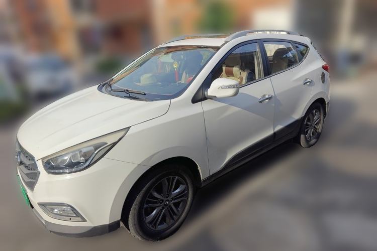Used Hyundai ix35 2015 2.0L Automatic 2WD Smart Type China IV