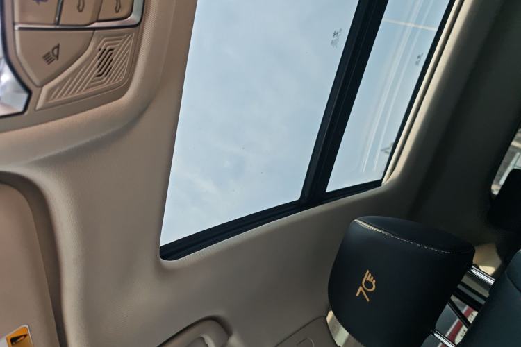 Used Bestune B70 2022 Third Generation 1.5T Automatic Enjoyment Version Headliner