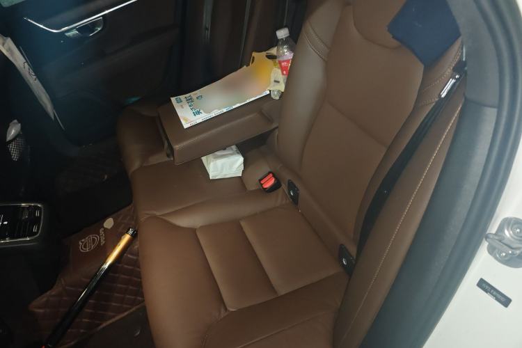 Used Volvo V90 2023 Cross Country B5 AWD Smart Range Edition
