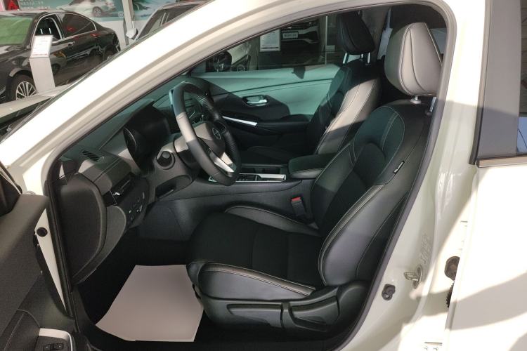 Used Nissan Sylphy 2022 1.6L XL CVT Enjoyment Edition Left Front Seat