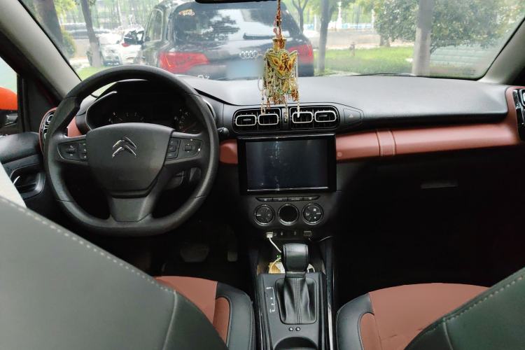 Used Citroen C3-XR 2019 190THP Automatic Xueying Edition Center Console