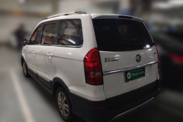 Used Dongfeng Fengon 360 2015 1.3T Diesel Manual Luxury 7-Seater
