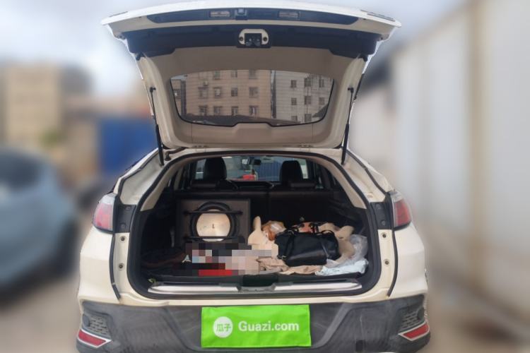 Used Venucia T90 2017 2.0L CVT Smart Edition Trunk