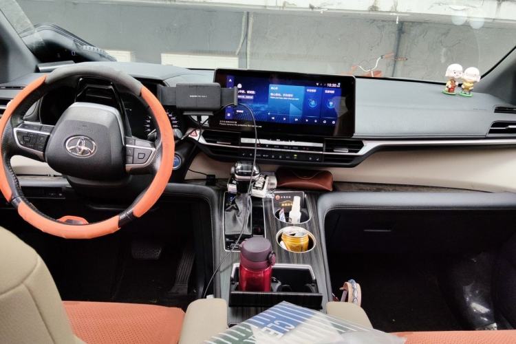 Used Toyota SIENNA 2021 2.5L Hybrid Premium Edition
