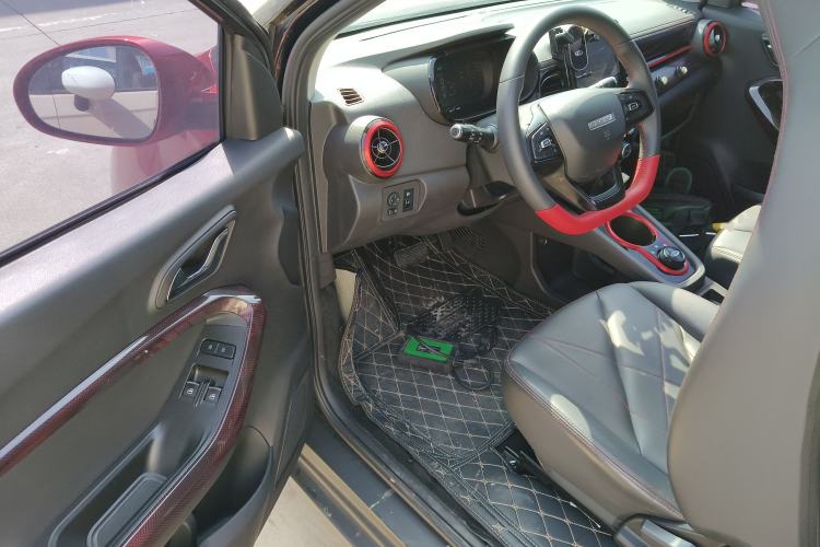 Used Chery Little Ant 2022 Restyled Version Sweet Pink Edition Low-Sugar Version Lithium Iron Phosphate Battery 30.7 kWh 30 kW 301 km Driver Seat