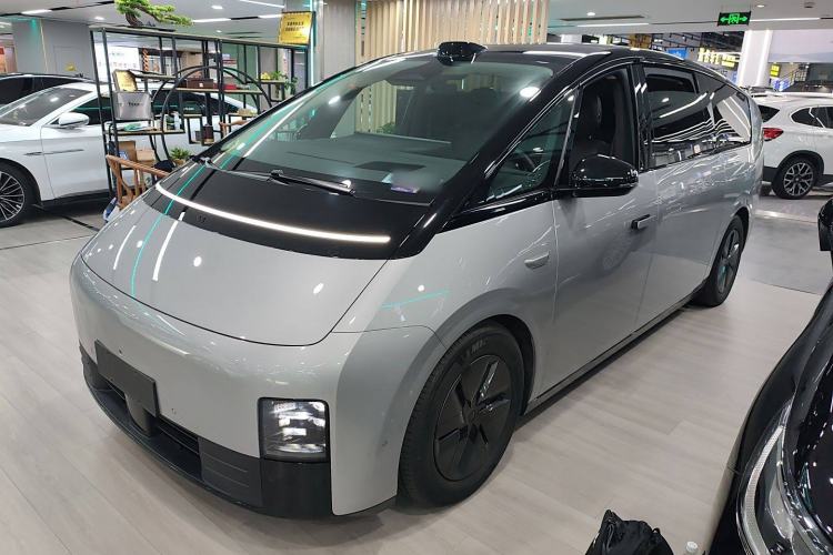 Used Li Auto MEGA 2024 Ultra Model