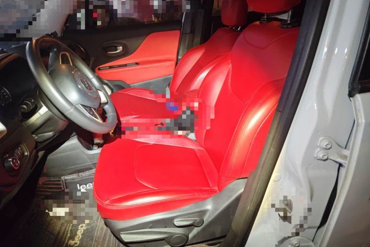 Used Jeep Renegade 2017 180T Automatic High-Energy Version
