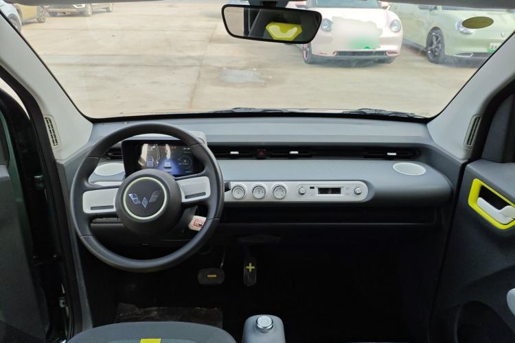 Used Wuling Hongguang MINIEV 2022 GAMEBOY 300km Play Edition Lithium Iron Phosphate