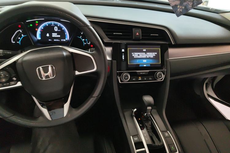 Used Honda Civic 2016 220TURBO CVT Luxury Edition