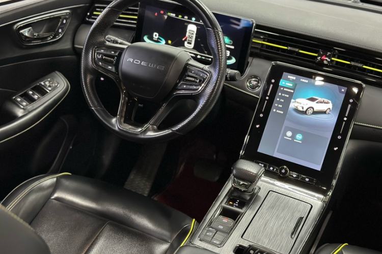 Used Roewe RX5 2021 PLUS 330TGI Automatic National Trend Intelligent Deluxe Edition Interior 6