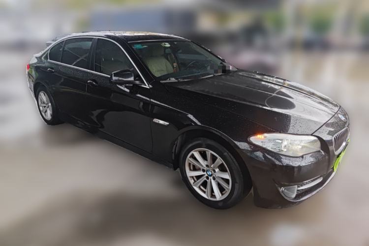 Used BMW 5 Series 2013 525Li Luxury Model
