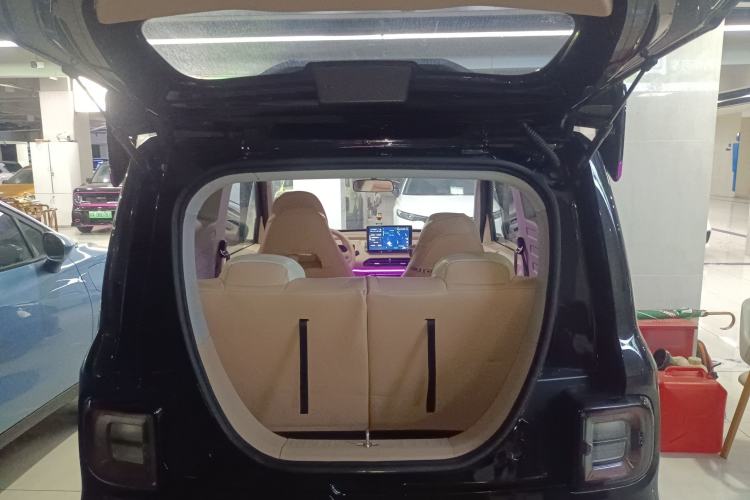 Used Geely Galaxy Panda 2024 200km Panda Kart Trunk