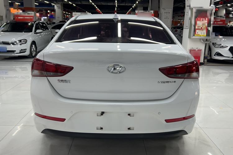 Used Hyundai Verna (new generation) 2016 1.4L Automatic Cool Edition GLS Rear