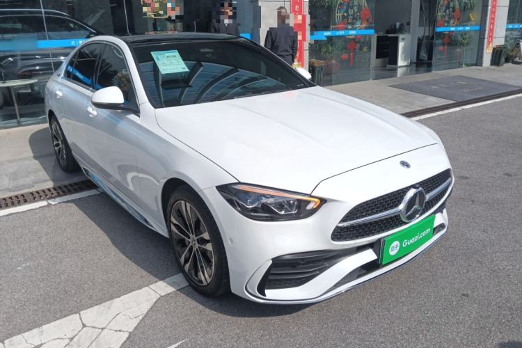 Used Mercedes-Benz C-Class New Energy 2023 Second Facelift C 350 eL Front Right 45 Deg