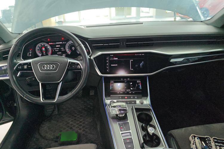 Used Audi A6L 2022 40 TFSI Luxury Dynamic Model
