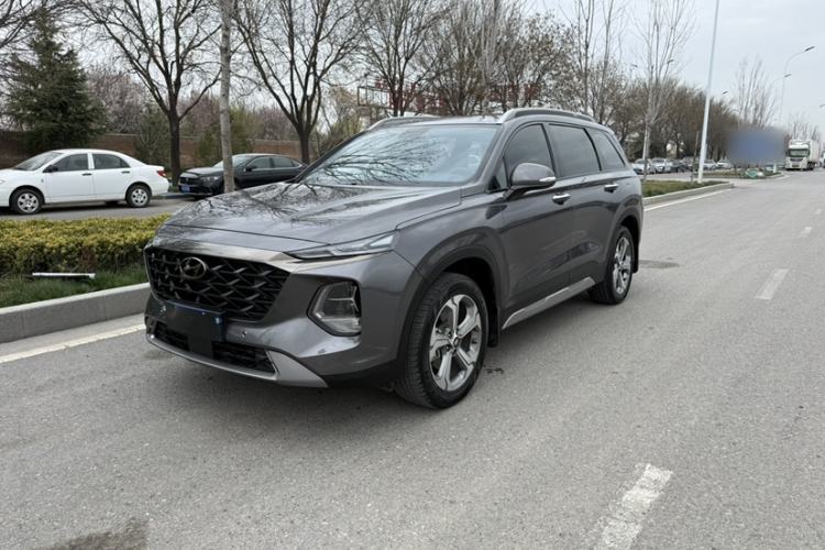 Used Hyundai Santa Fe 2023 Traveler 380T GDi Automatic Two-Wheel Drive GLX Elite Edition