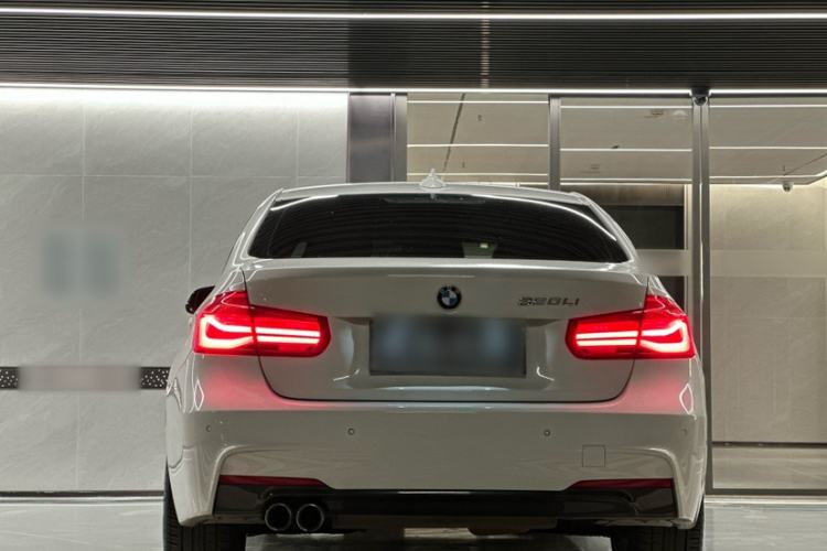 Used BMW 3 Series 2018 320Li Leading Model M Sport Package Exterior 3