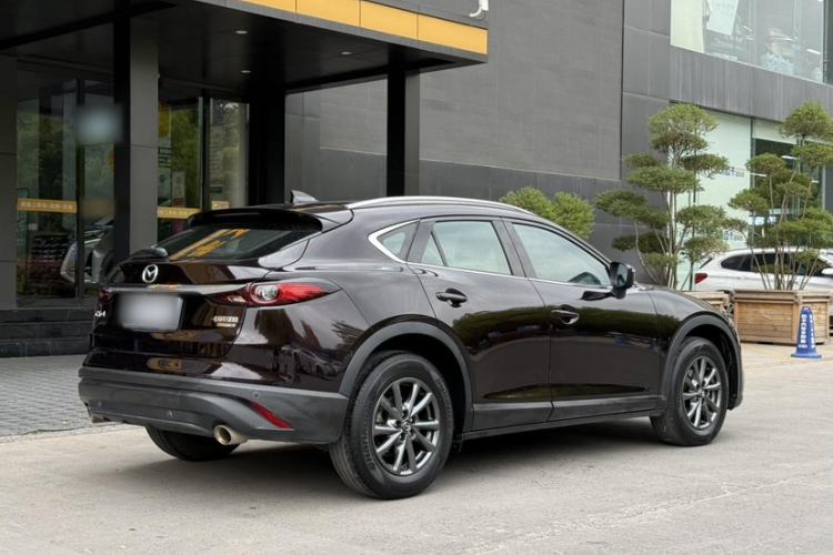 Used Mazda CX-4 2020 2.0L Automatic Two-Wheel Drive Blue Sky Leading Edition Exterior 6