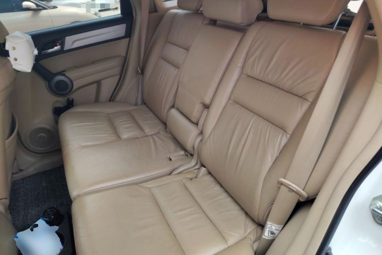 Used Honda CR-V 2010 2.4L automatic four-wheel drive luxury version Left Rear Seat