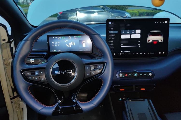 Used BYD Seagull 2025 Smart Drive Version 305 km Freedom Edition Center Console