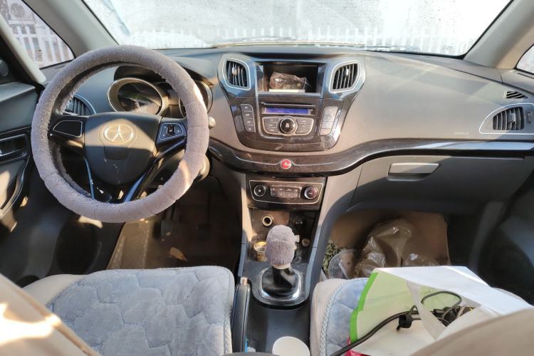 Used JAC Group Refine M2 2013 1.5L Manual Comfort Model 5 Seats